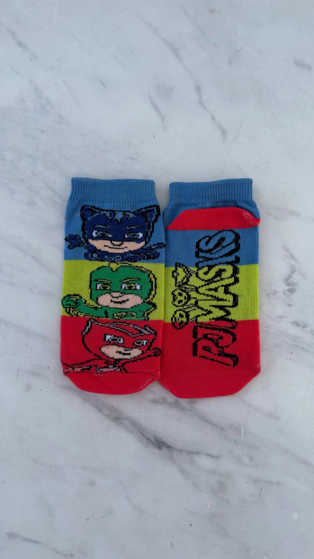 Soquete Niño Heroes en Pijamas